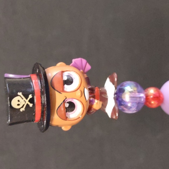 HANDMADE DISNEY DOORABLE BEADED PEN COLOR PURPLE AND BLACK DR. FACILIER - Picture 2 of 5